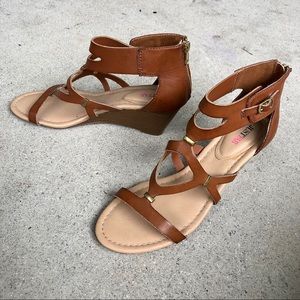 NWOT JustFab Wedge Sandals